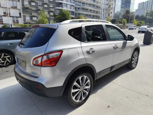 Nissan Qashqai 1.5 dCi Tekna Premium 18 129g 12