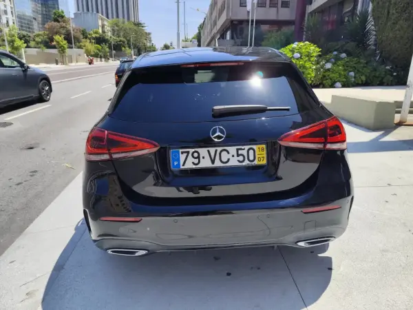 Mercedes-Benz A 180 d AMG Line Aut. 10