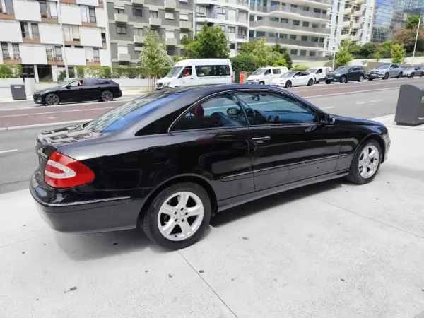 Mercedes-Benz CLK 200 K Avantgarde 9