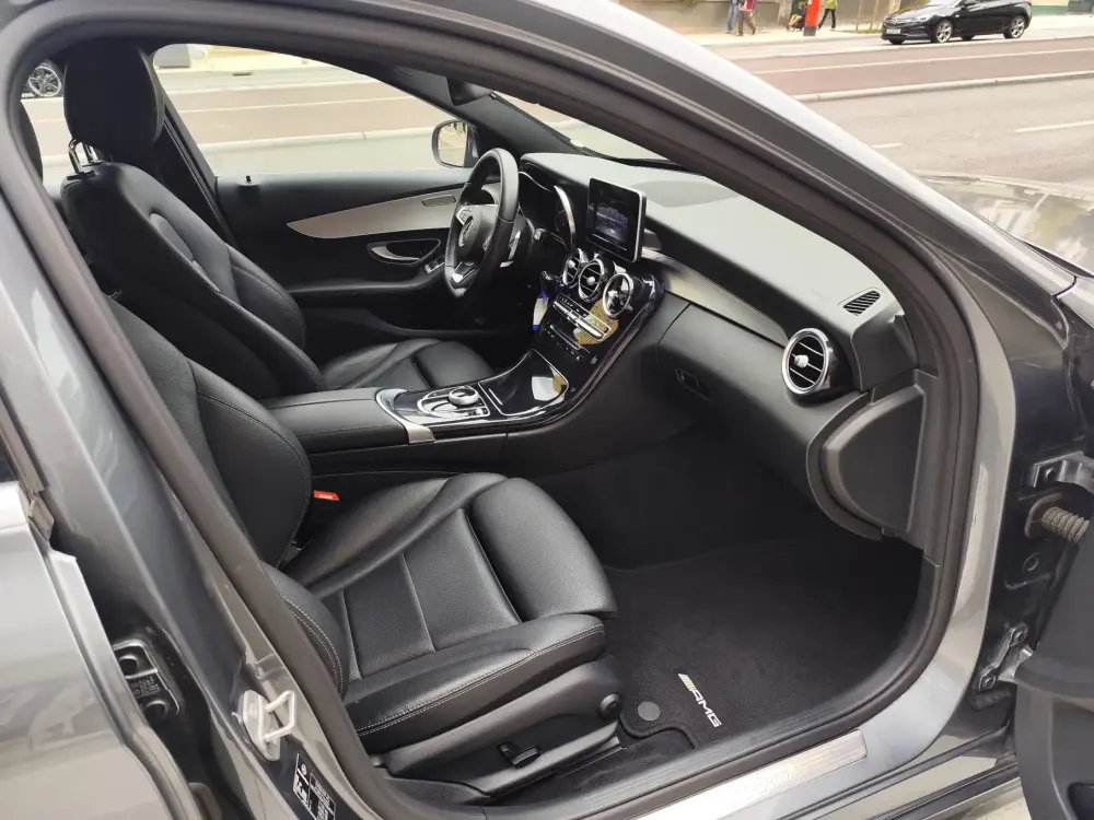 Mercedes-Benz C 220 BlueTEC AMG Line Aut. 16