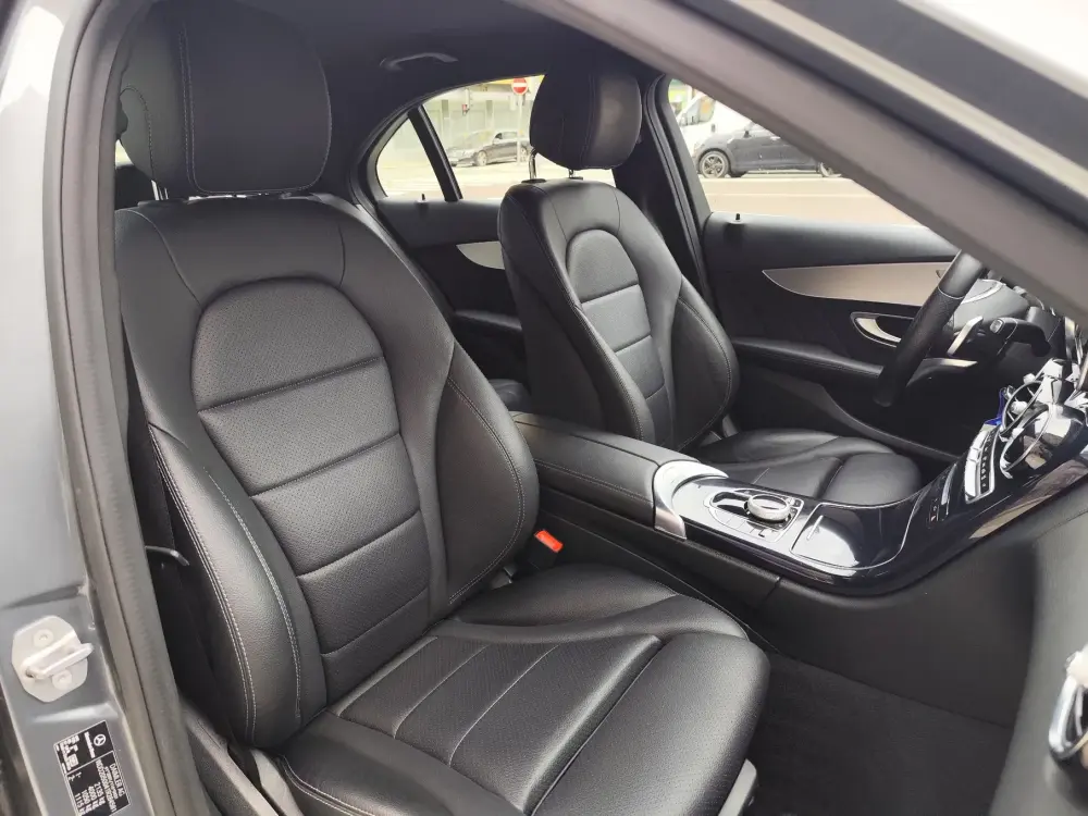 Mercedes-Benz C 220 BlueTEC AMG Line Aut. 17