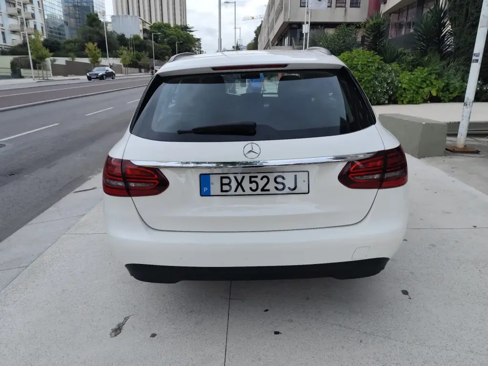 Mercedes-Benz C 180 d Station 9G-TRONIC 8