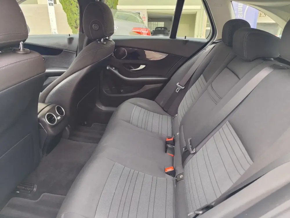 Mercedes-Benz C 180 d Station 9G-TRONIC 13
