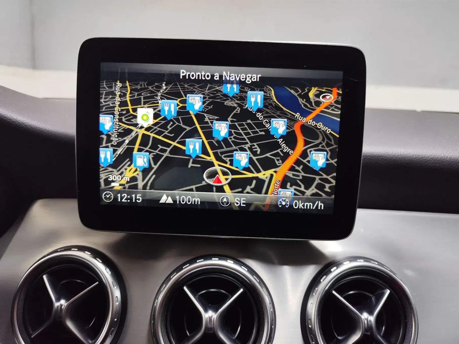 Mercedes-Benz GLA 180 7G-DCT UrbanStyle Edition 15