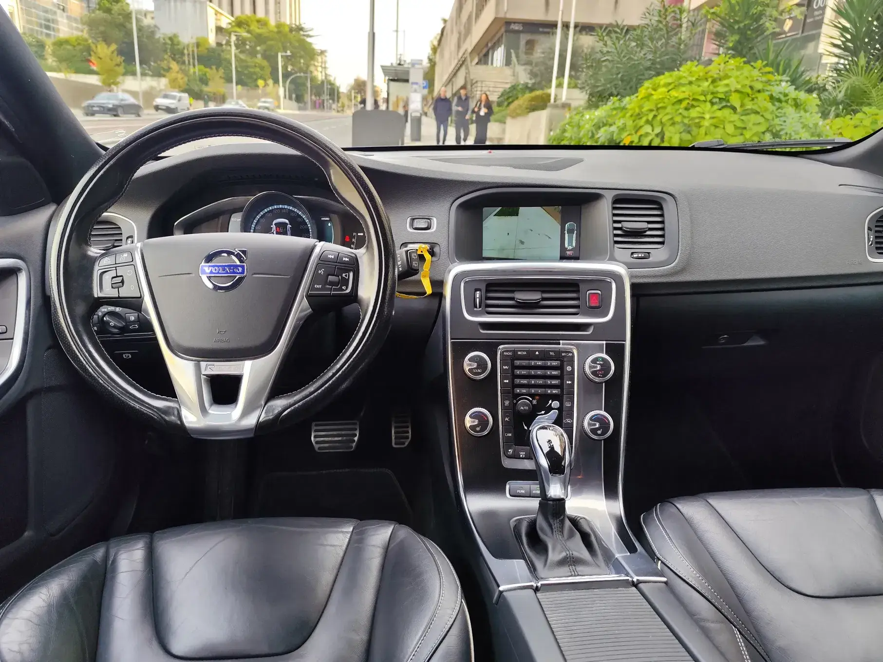 Volvo V60 D6 Twin Engine Geartronic RDesign 3