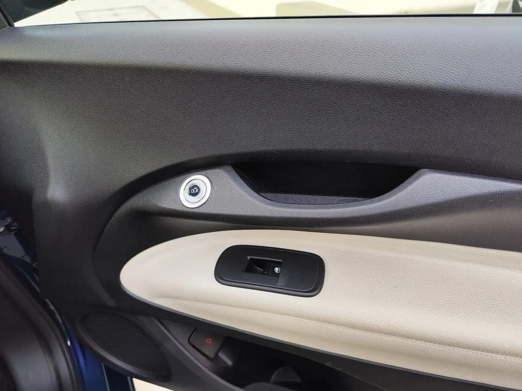 Fiat 500e La Prima 15