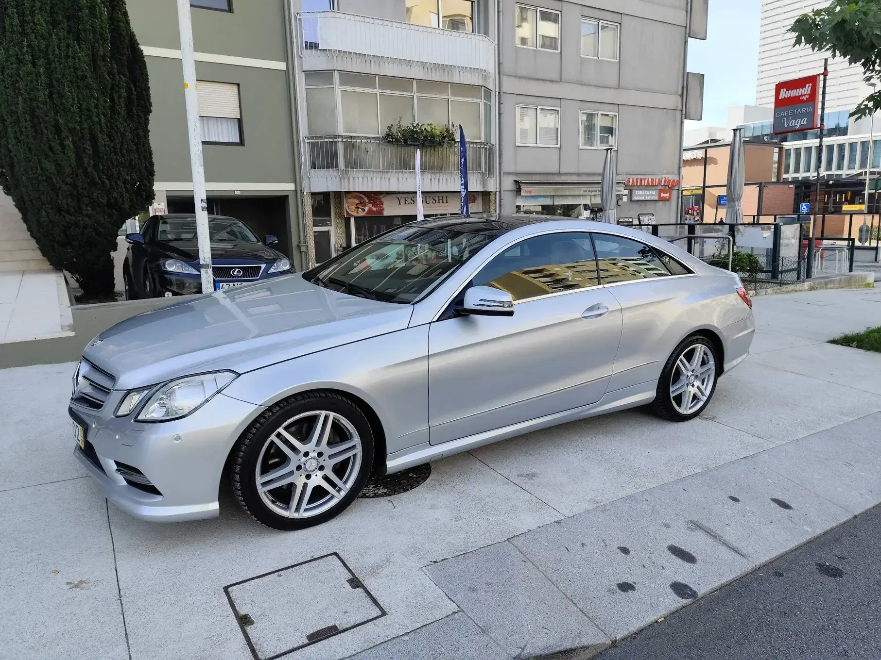 Mercedes-Benz E 250 CDi Avantgarde BE Auto 2