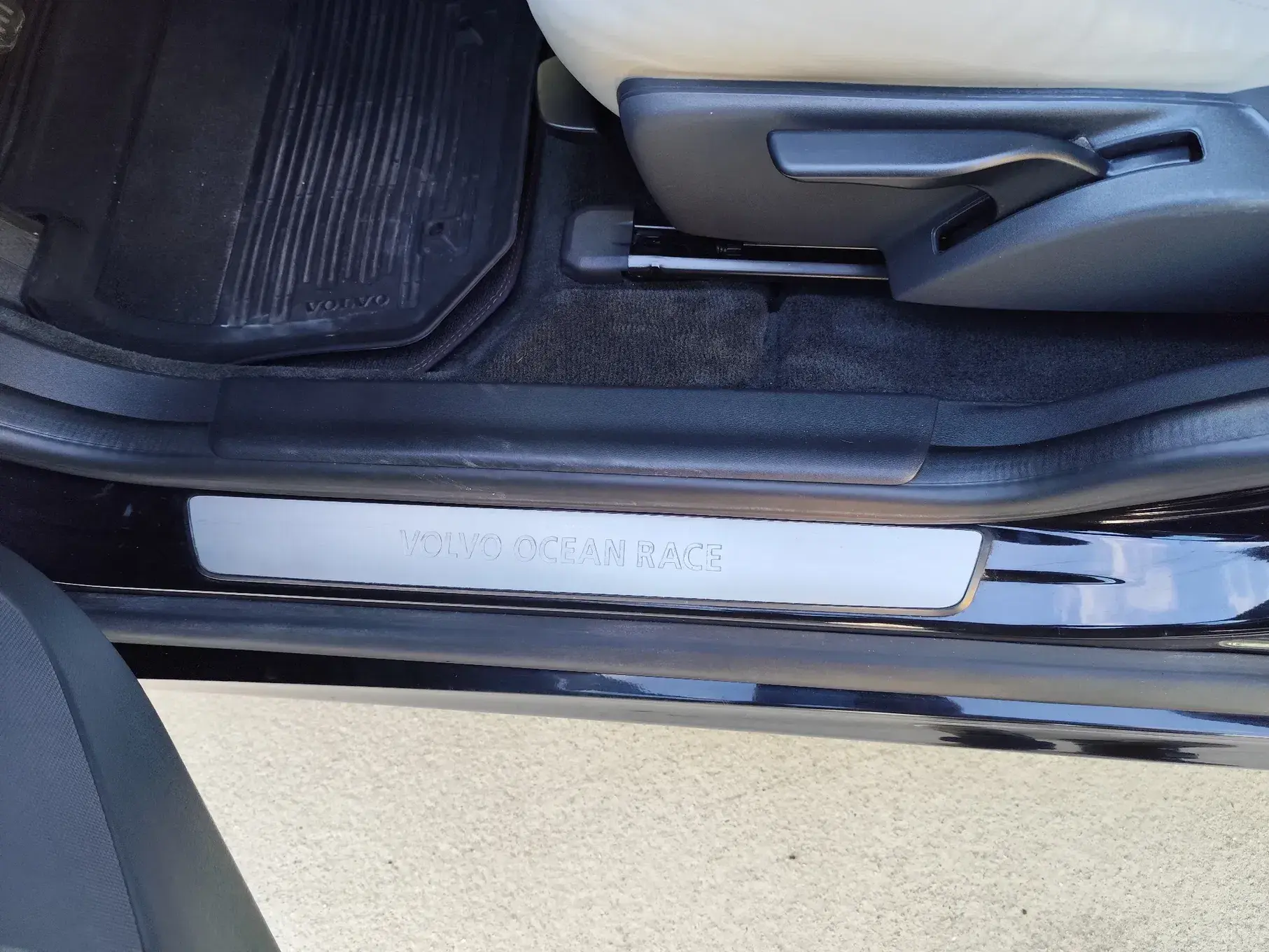 Volvo XC 60 2.0 D3 VOR 21