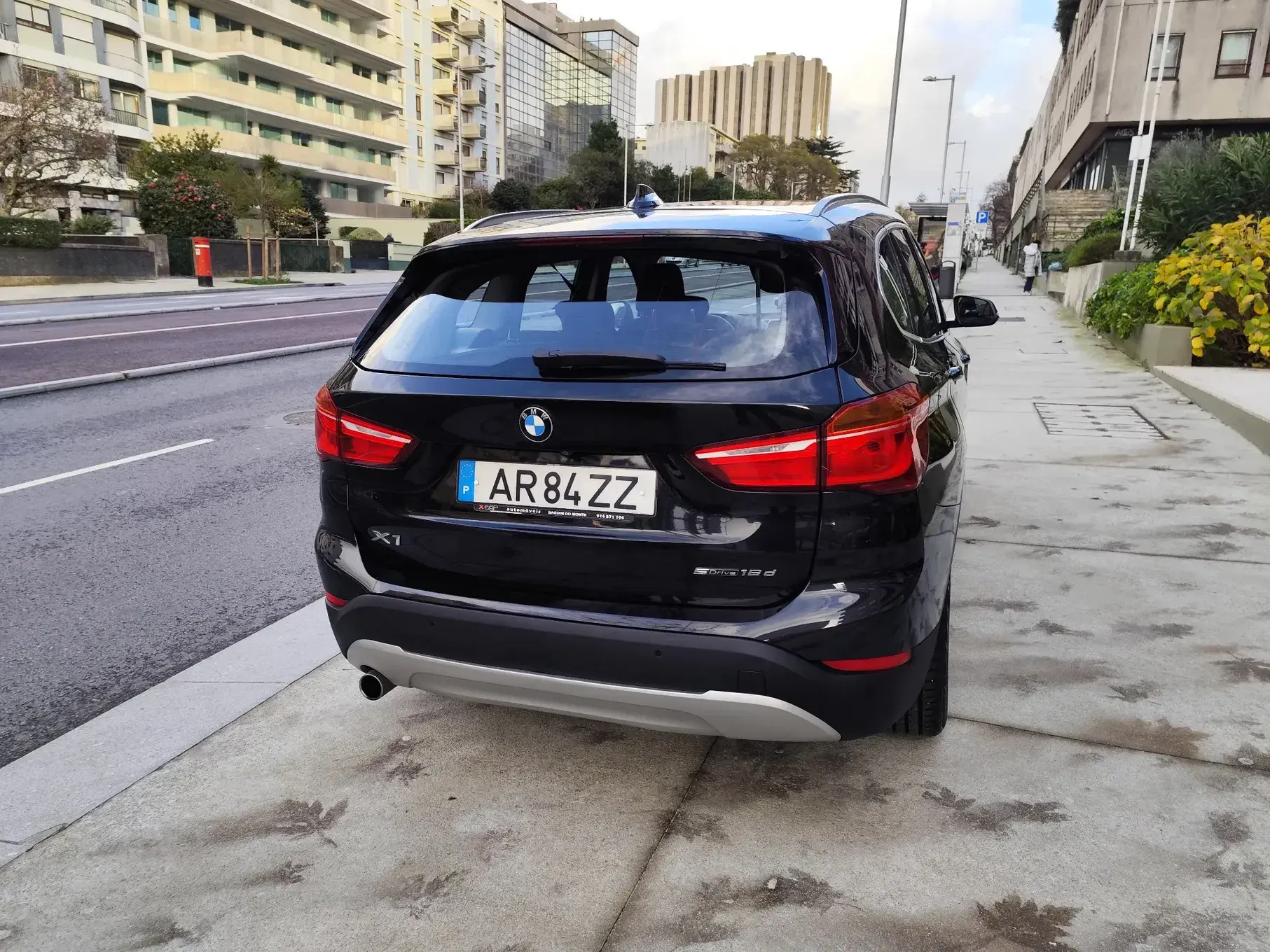 BMW X1 16 d sDrive Advantage 8