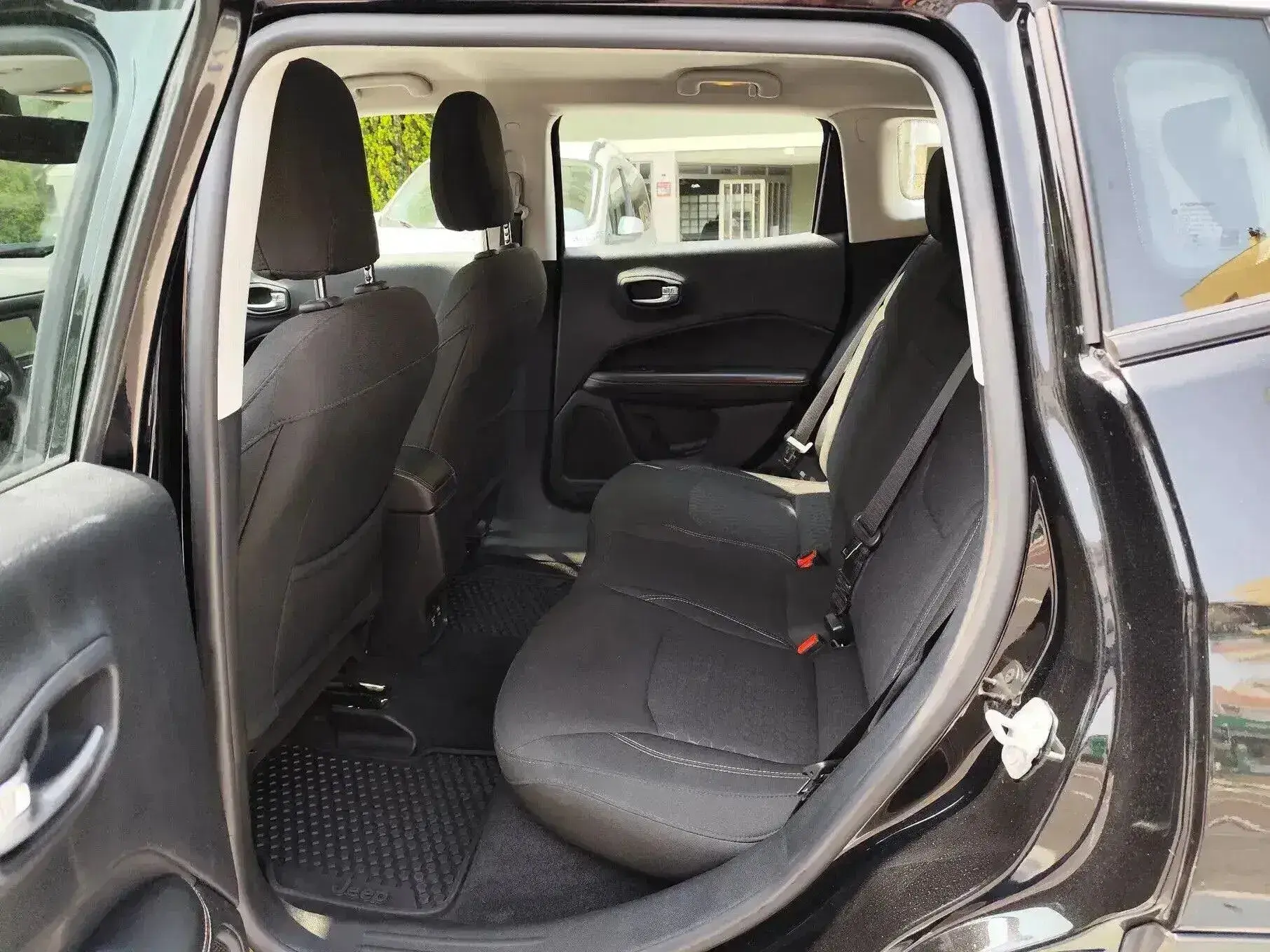 Jeep Compass 1.6 M-Jet Longitude 13