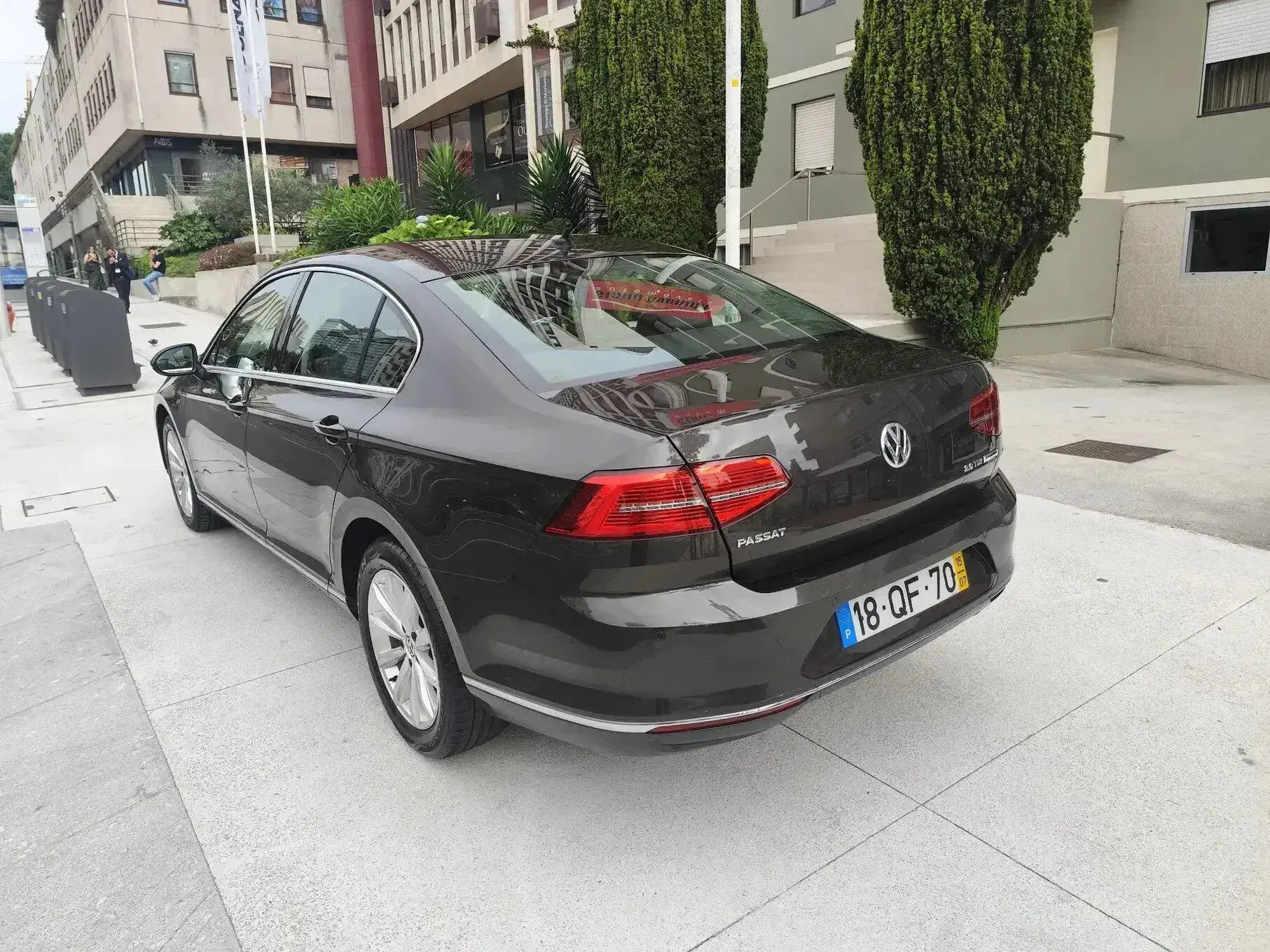 Volkswagen Passat 2.0 TDI Highline DSG 5