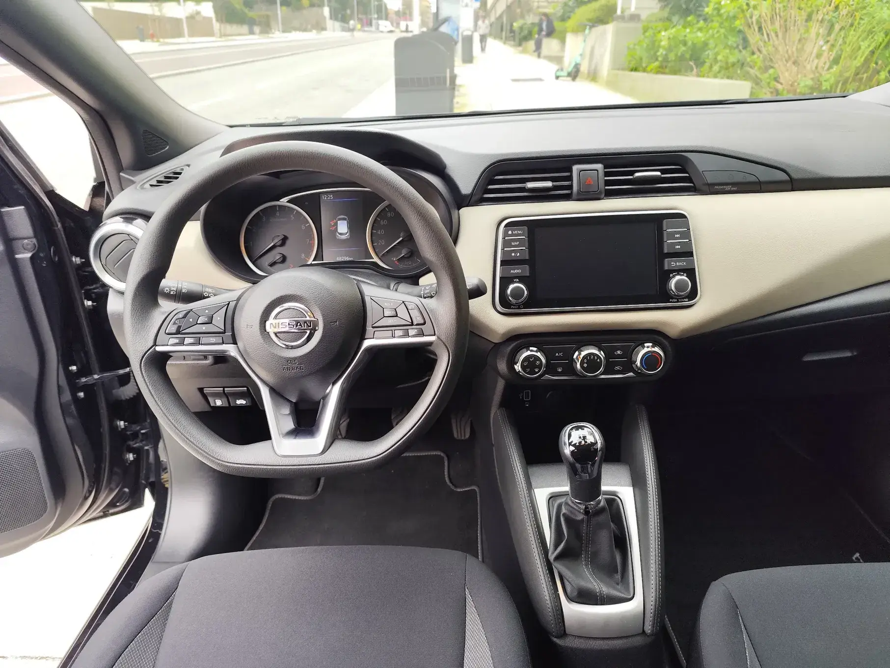 Nissan Micra 1.0 IG-T Acenta 6