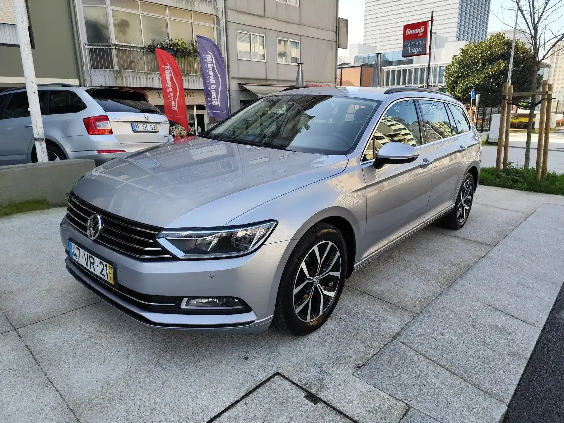 Volkswagen Passat Variant 2.0 TDI Confortline DSG 1
