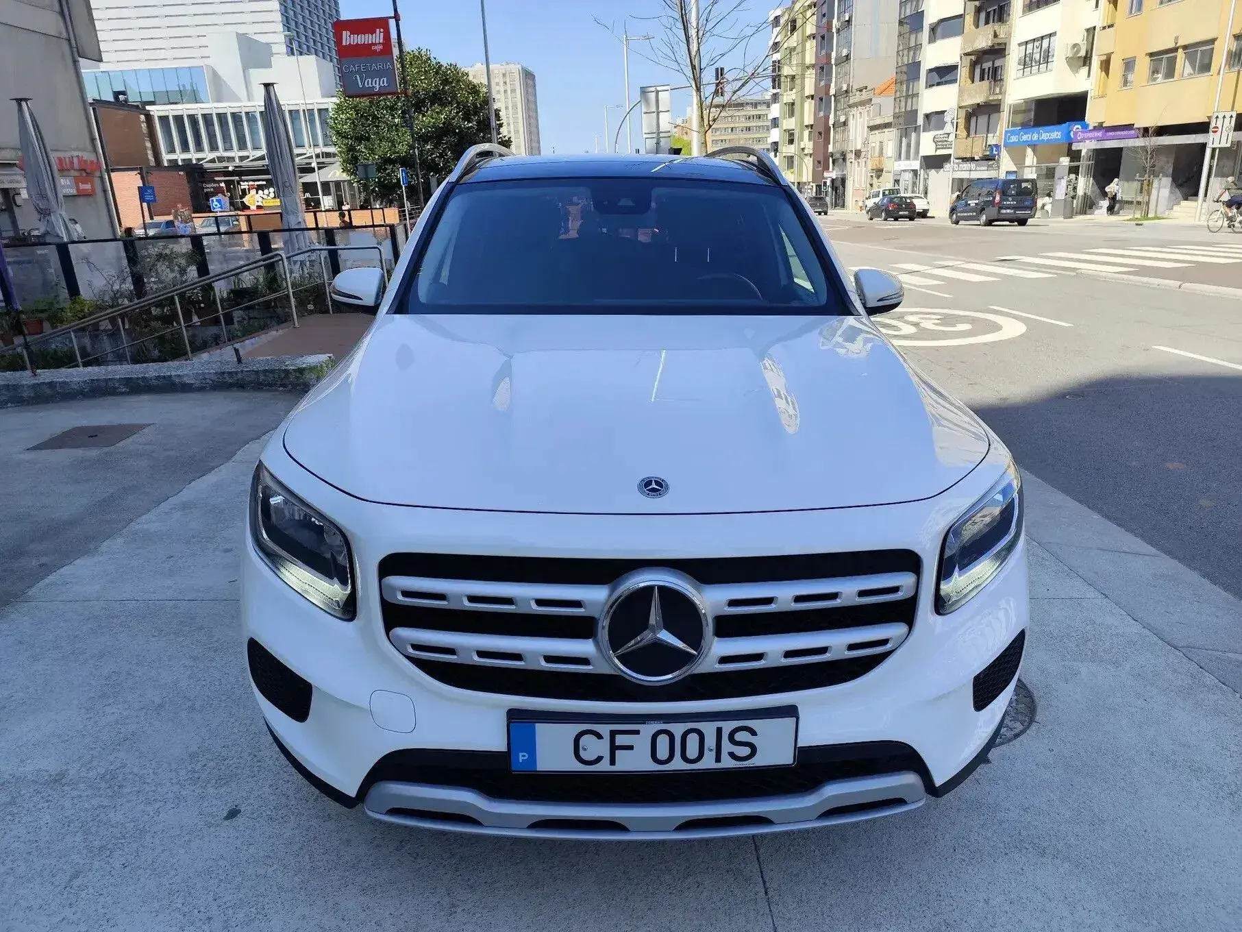 Mercedes-Benz GLB 200 d 8G-DCT Style 10