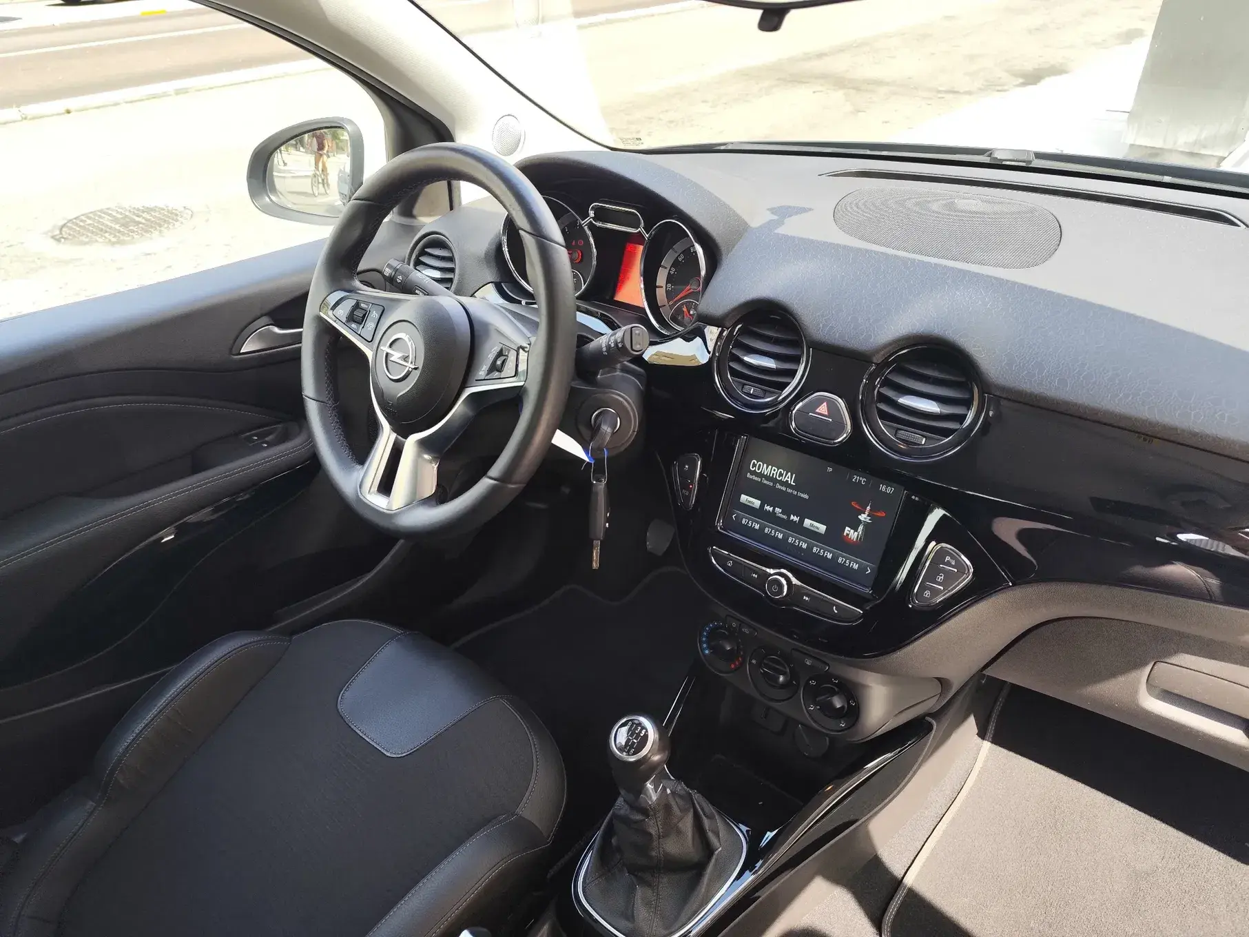 Opel Adam 1.0 T Jam 6