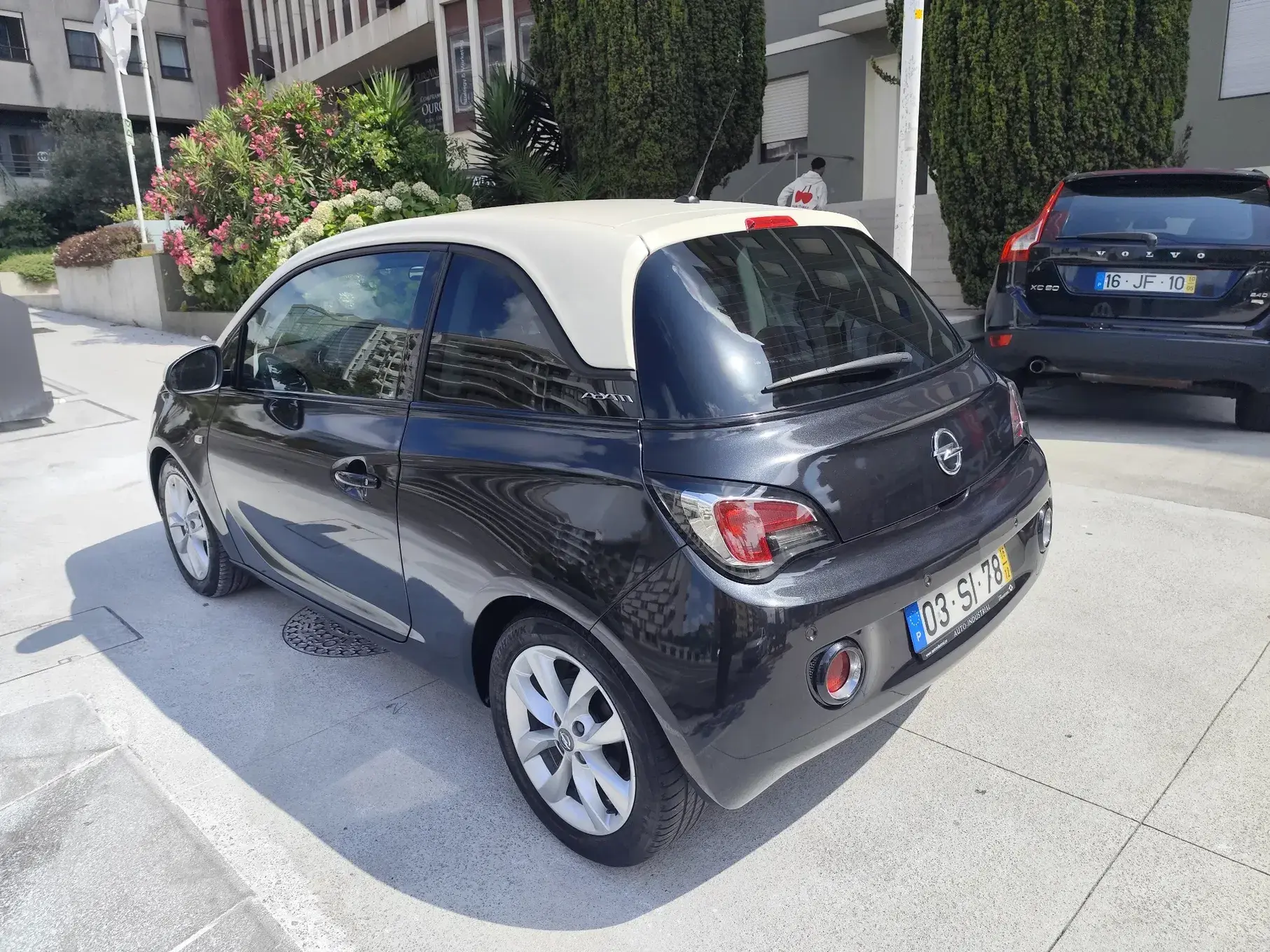 Opel Adam 1.0 T Jam 18