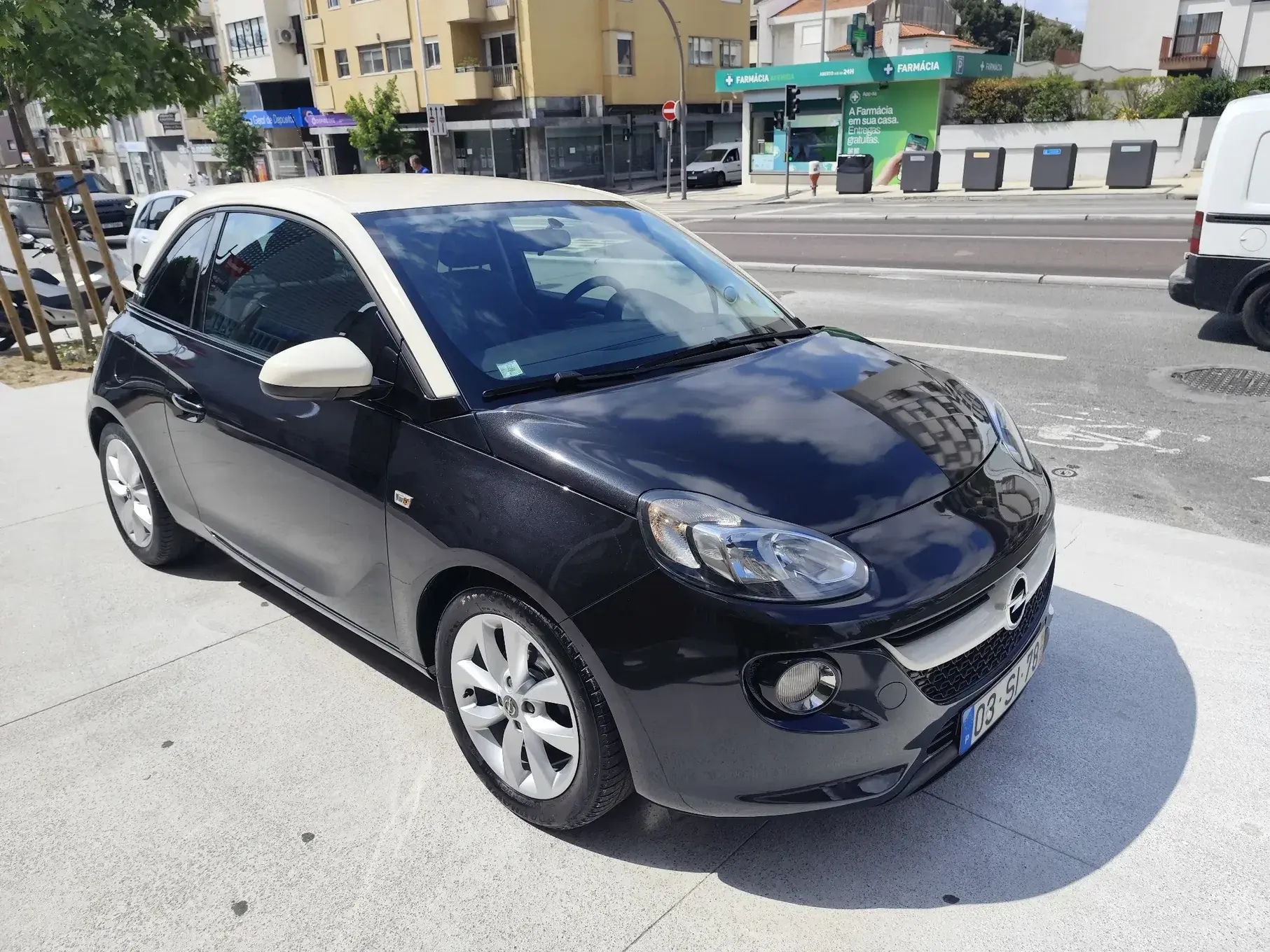 Opel Adam 1.0 T Jam 19