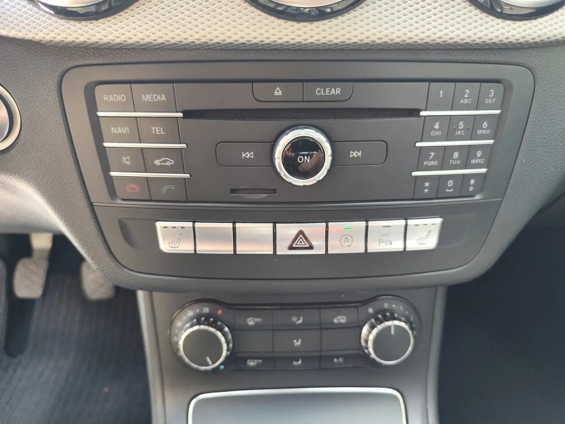 Mercedes-Benz B 180 (CDI) d Urban 5