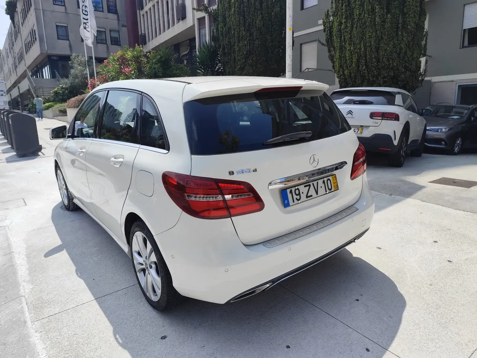 Mercedes-Benz B 180 (CDI) d Urban 22