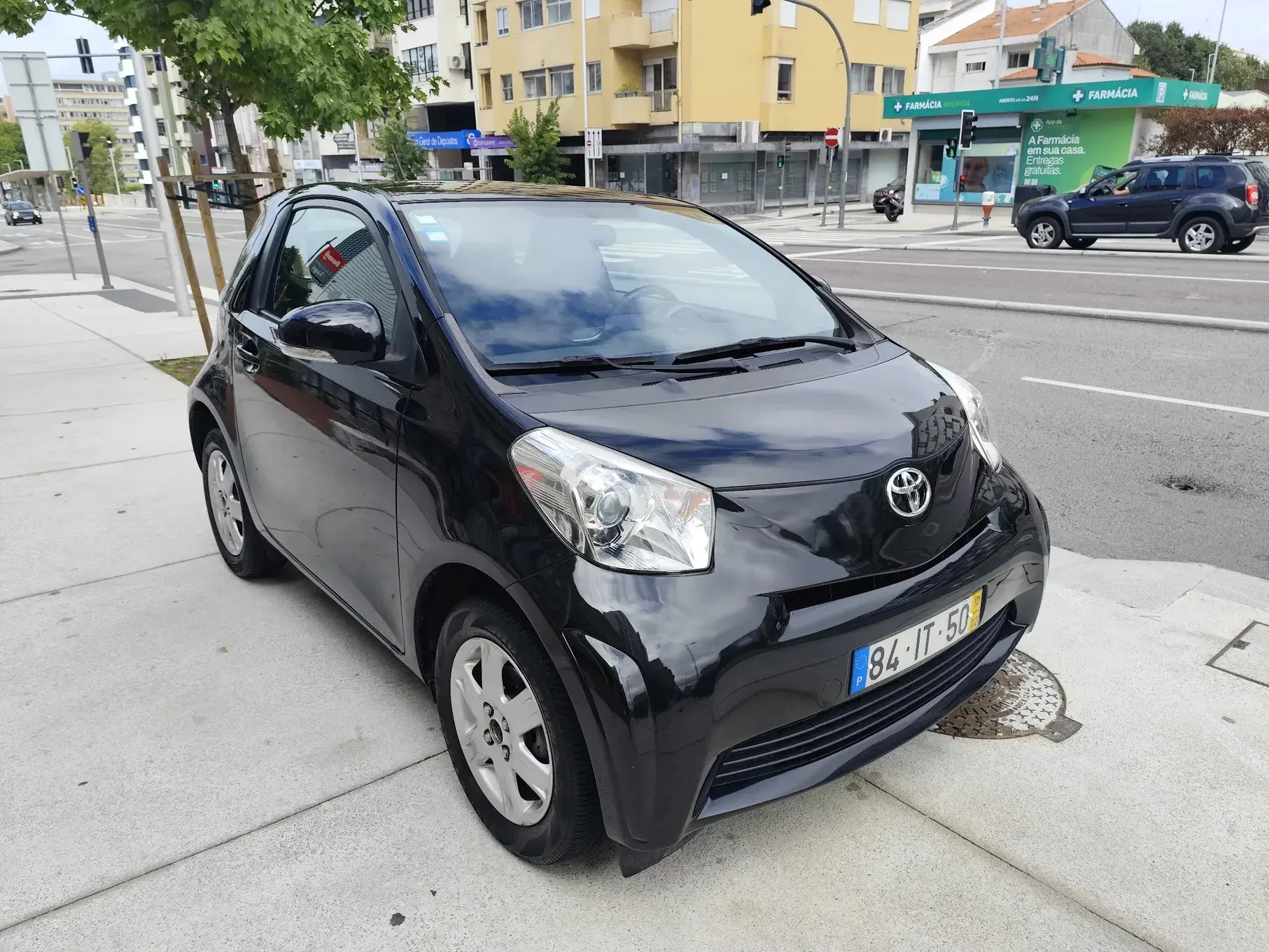 Toyota iQ 1.0 VVT-i 4