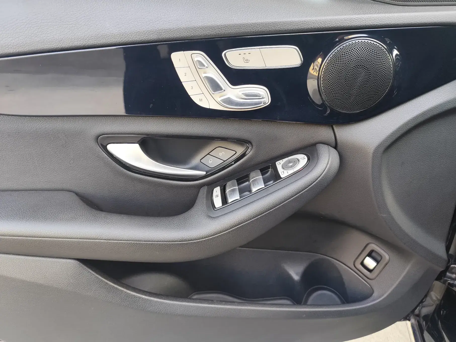 Mercedes-Benz C 180 (BlueTEC) d Station 7G-TRONIC Avantgarde 6