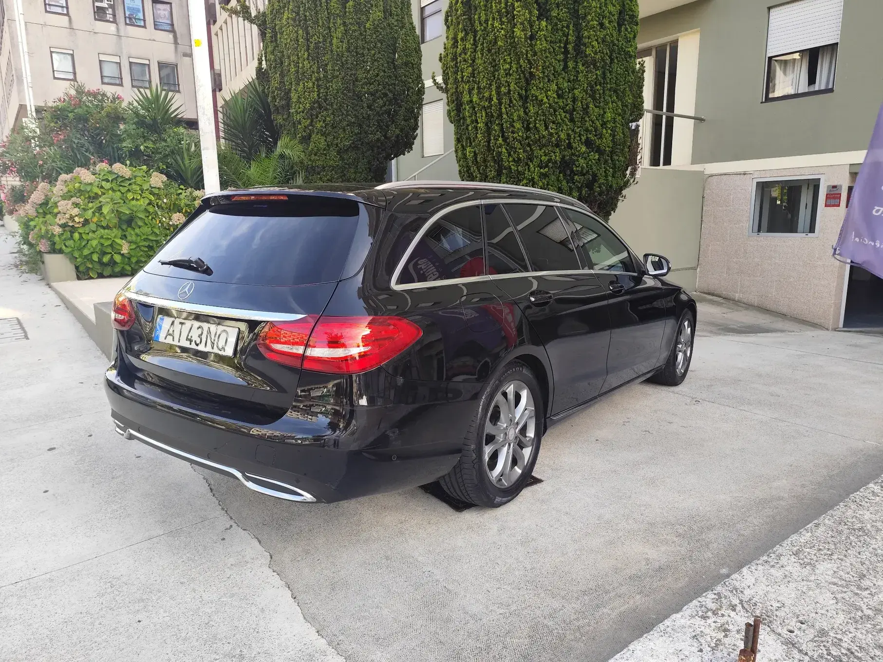 Mercedes-Benz C 180 (BlueTEC) d Station 7G-TRONIC Avantgarde 18