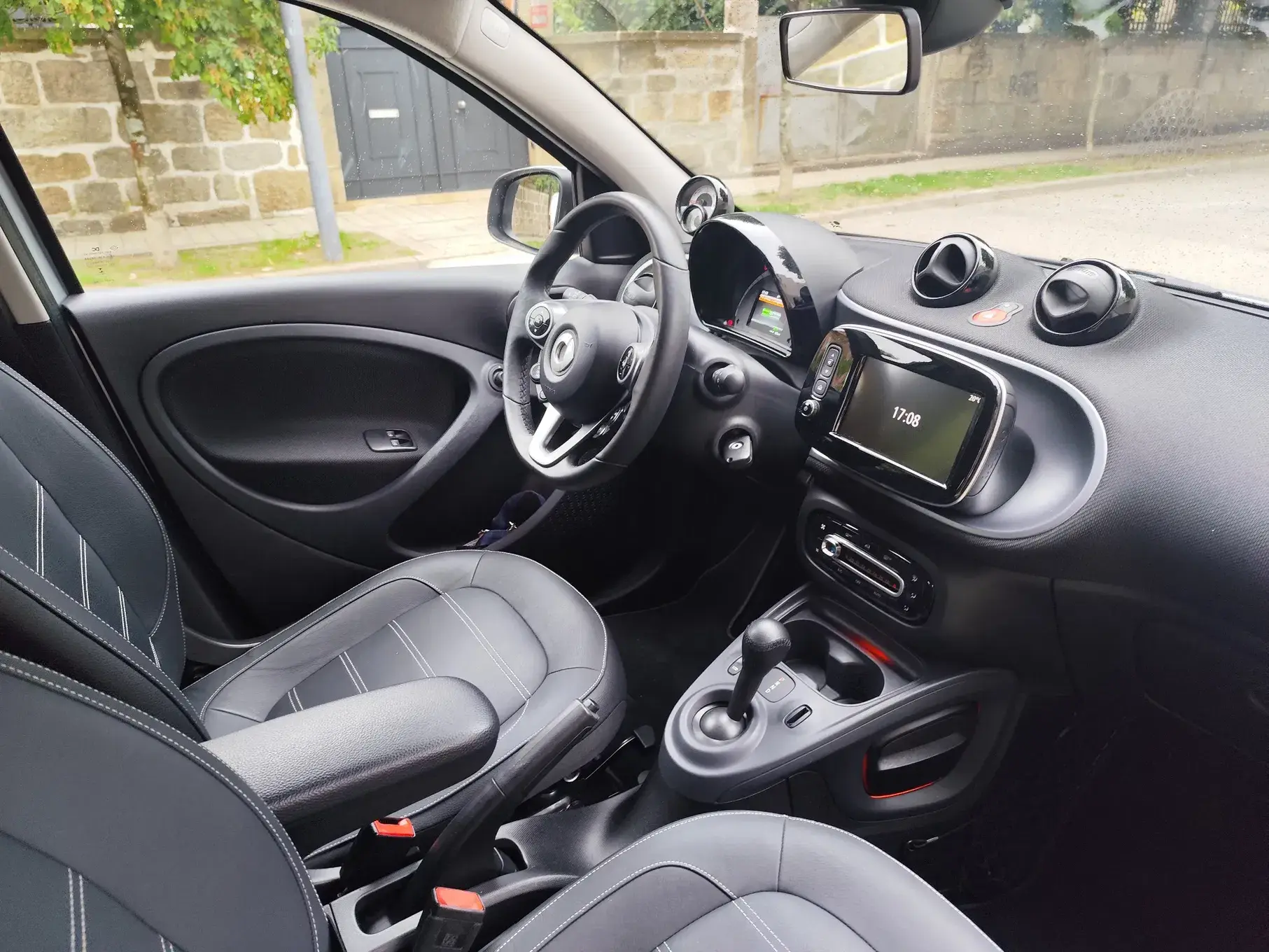 Smart ForFour EQ passion 15