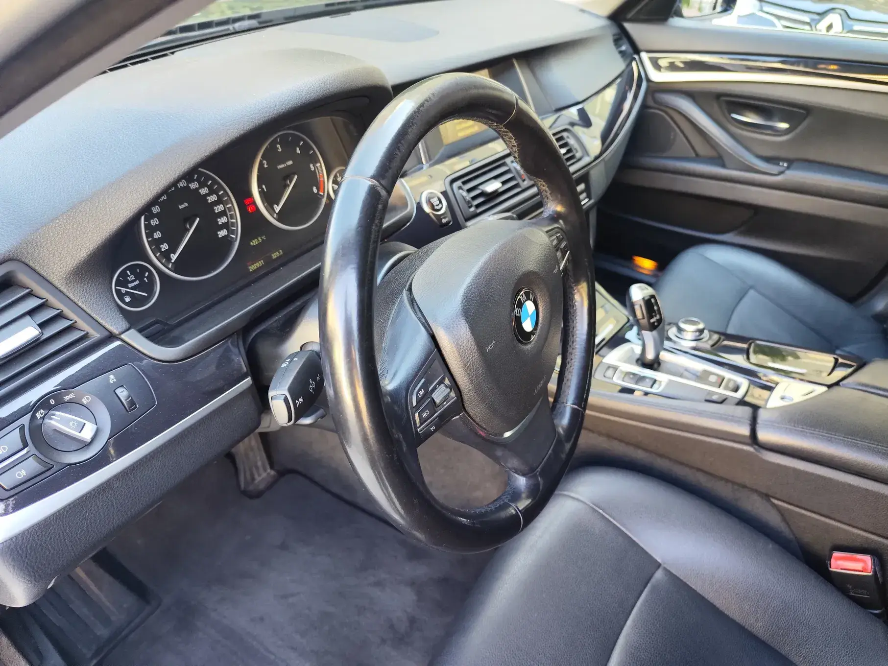 BMW 520 d Line Luxury Auto 9