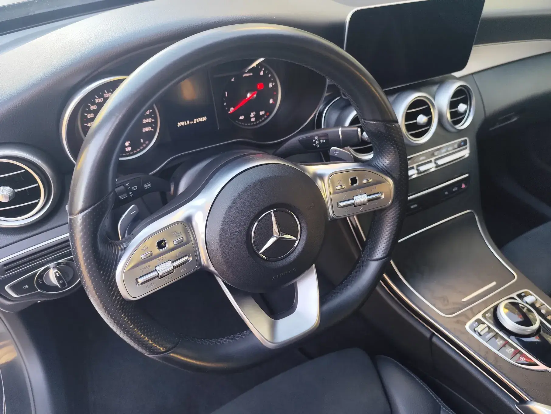 Mercedes-Benz C 220 d Station 9G-TRONIC AMG Line 8