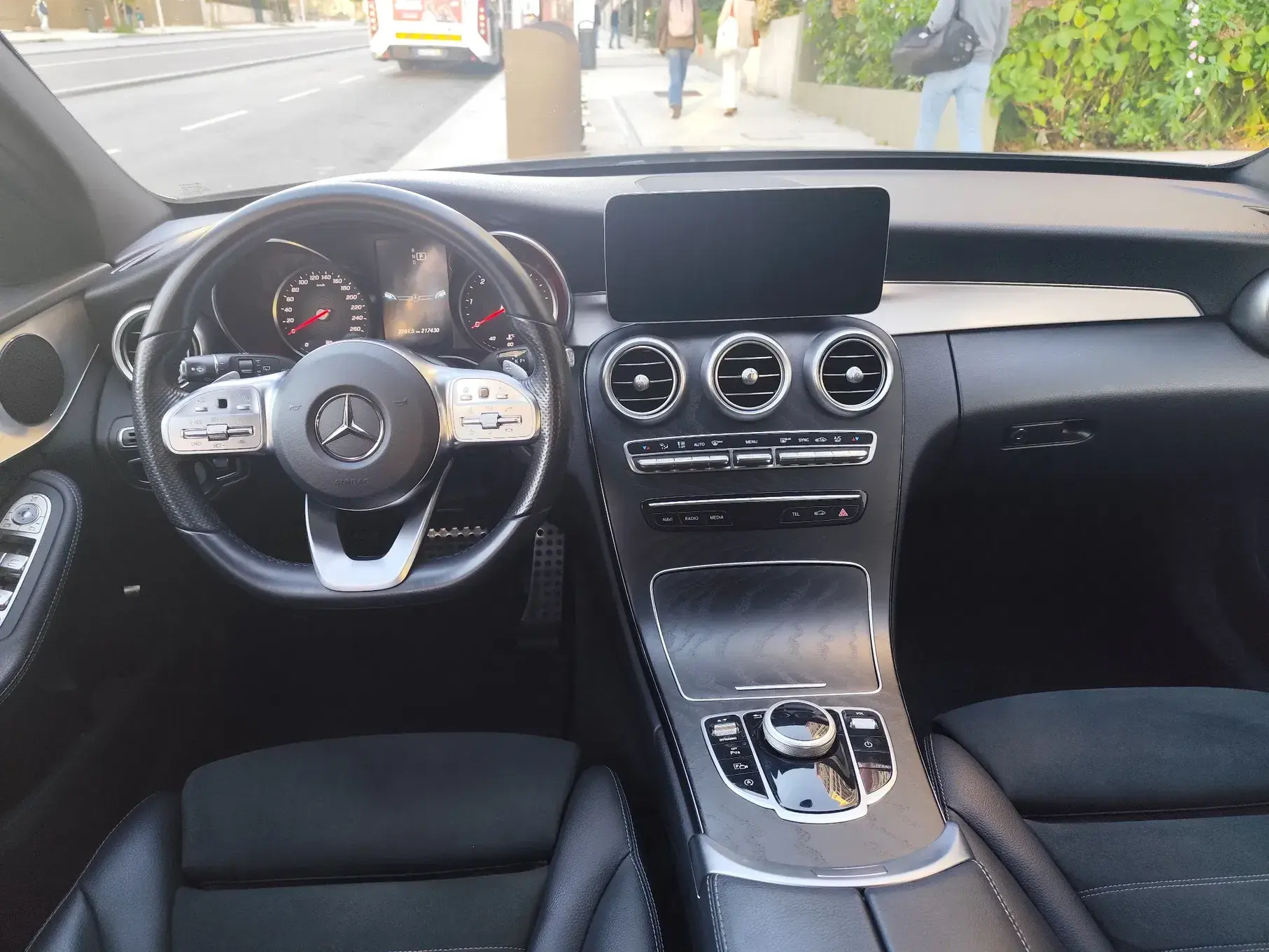 Mercedes-Benz C 220 d Station 9G-TRONIC AMG Line 20