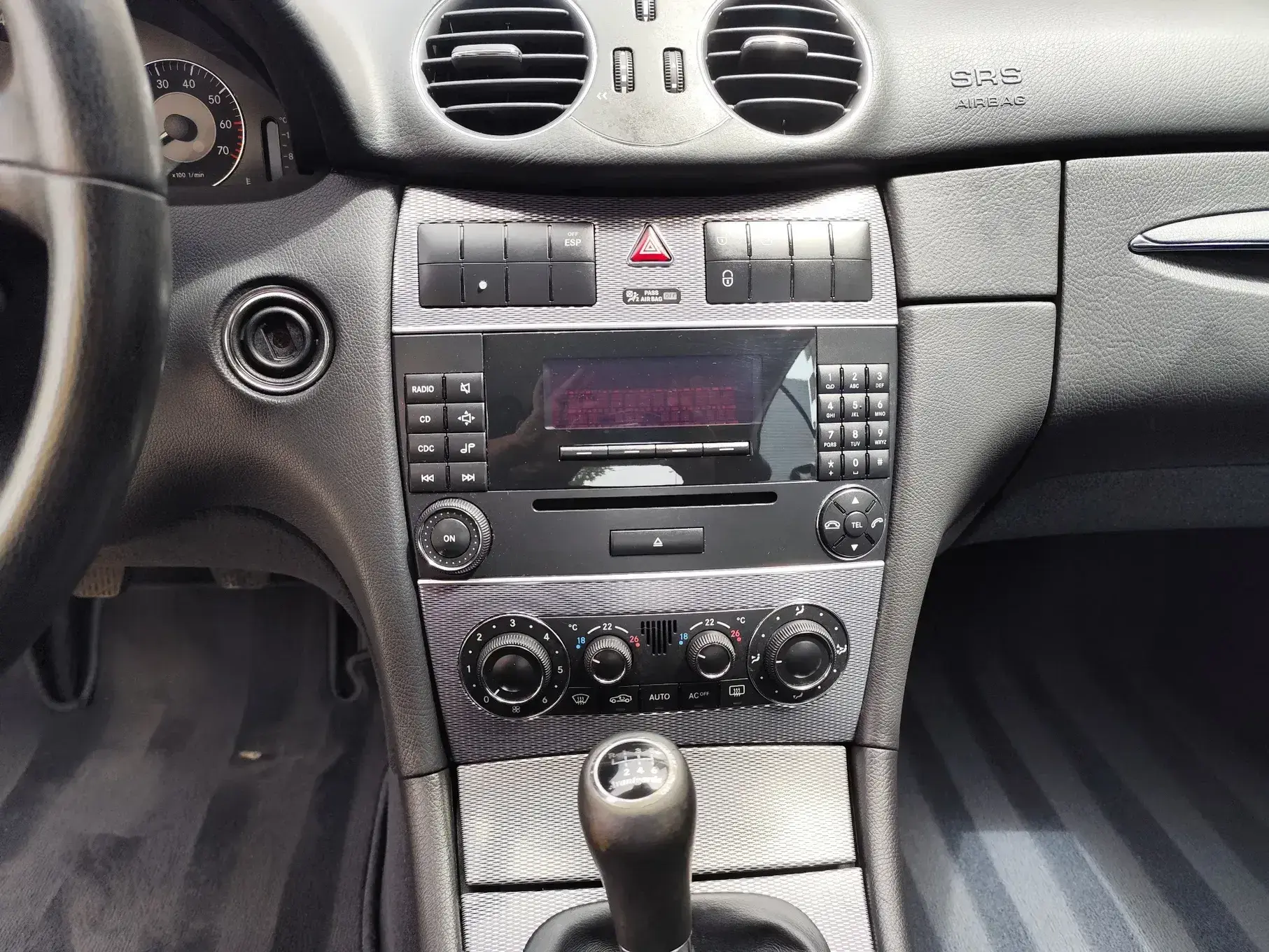 Mercedes-Benz CLK 200 K Avantgarde 18