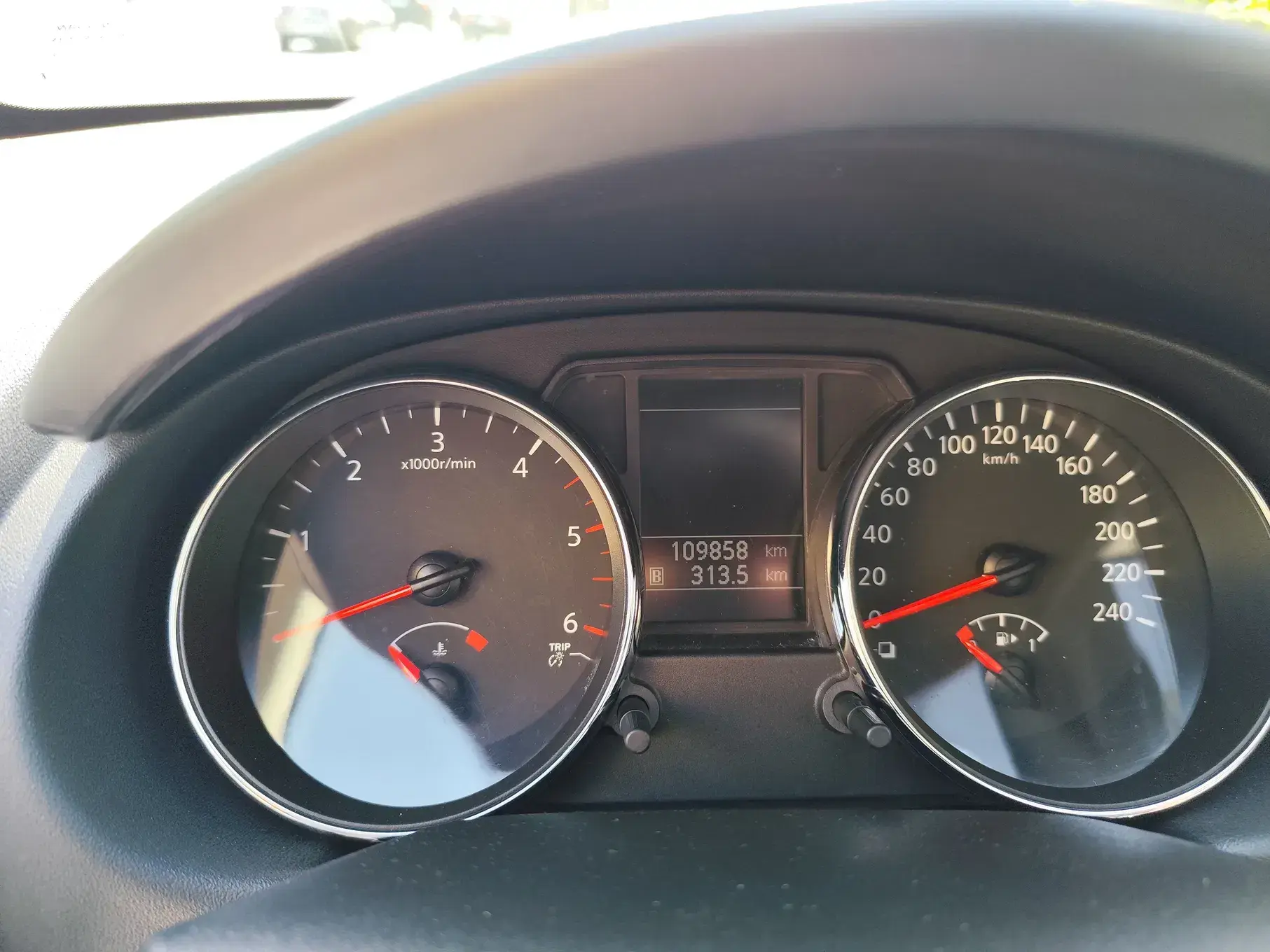 Nissan Qashqai 1.5 dCi Tekna Premium 18 129g 27