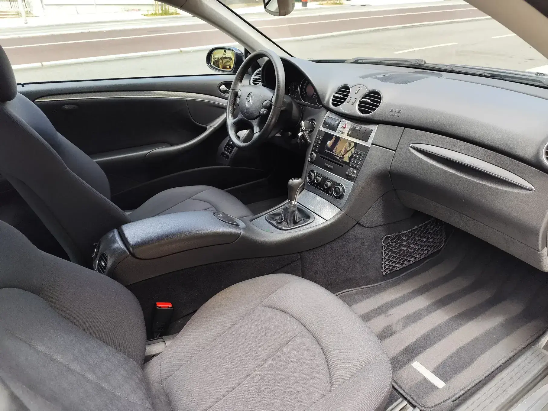 Mercedes-Benz CLK 200 K Avantgarde 15