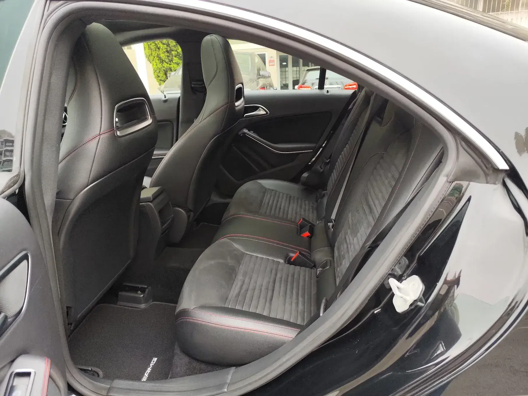 Mercedes-Benz CLA 200 (CDI) d AMG Line 14