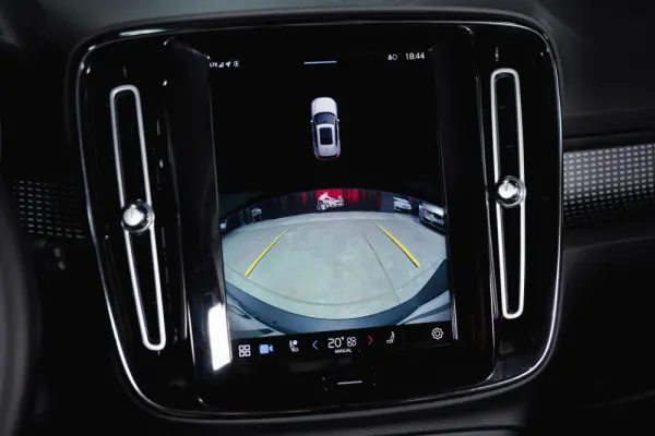 Volvo XC 40 P8 AWD Recharge RDesign 20