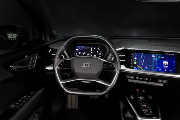 Audi Q4 e-tron 45 quattro 82 kWh 16