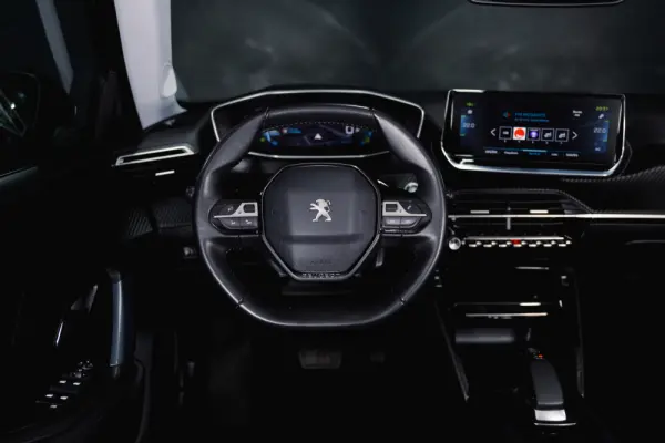 Peugeot e-2008 50 kWh Allure Pack 14