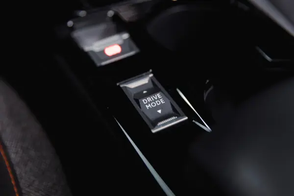 Peugeot e-2008 50 kWh Active Pack 17