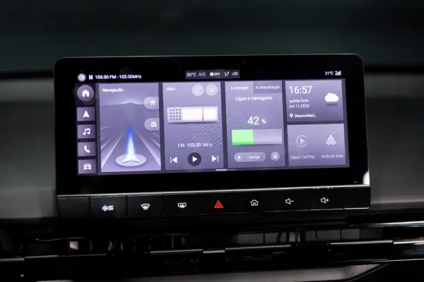 MG MG4 64 kWh Luxury 7