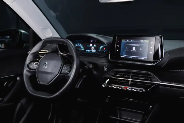Peugeot e-2008 50 kWh Active Pack 16