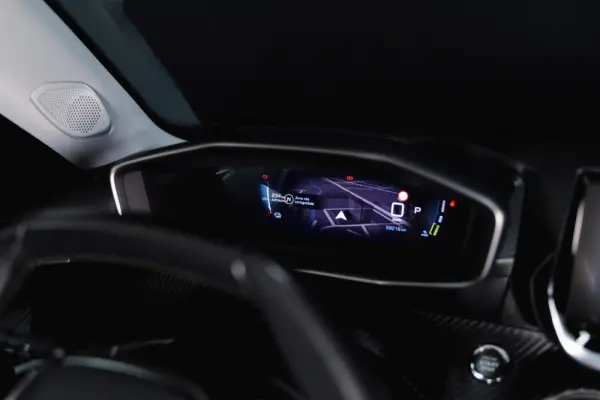 Peugeot e-2008 50 kWh Allure Pack 18