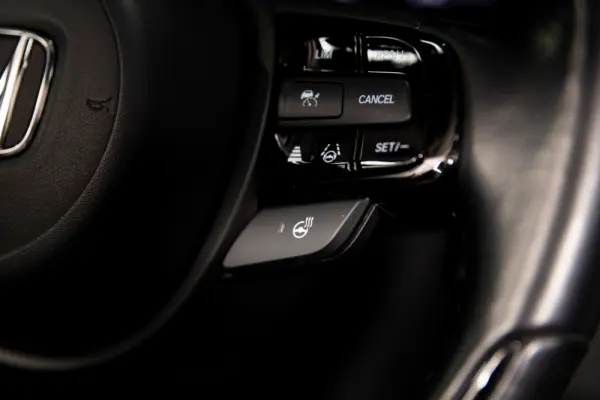Honda e Advance (17") 22