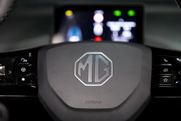 MG MG4 64 kWh Luxury 22