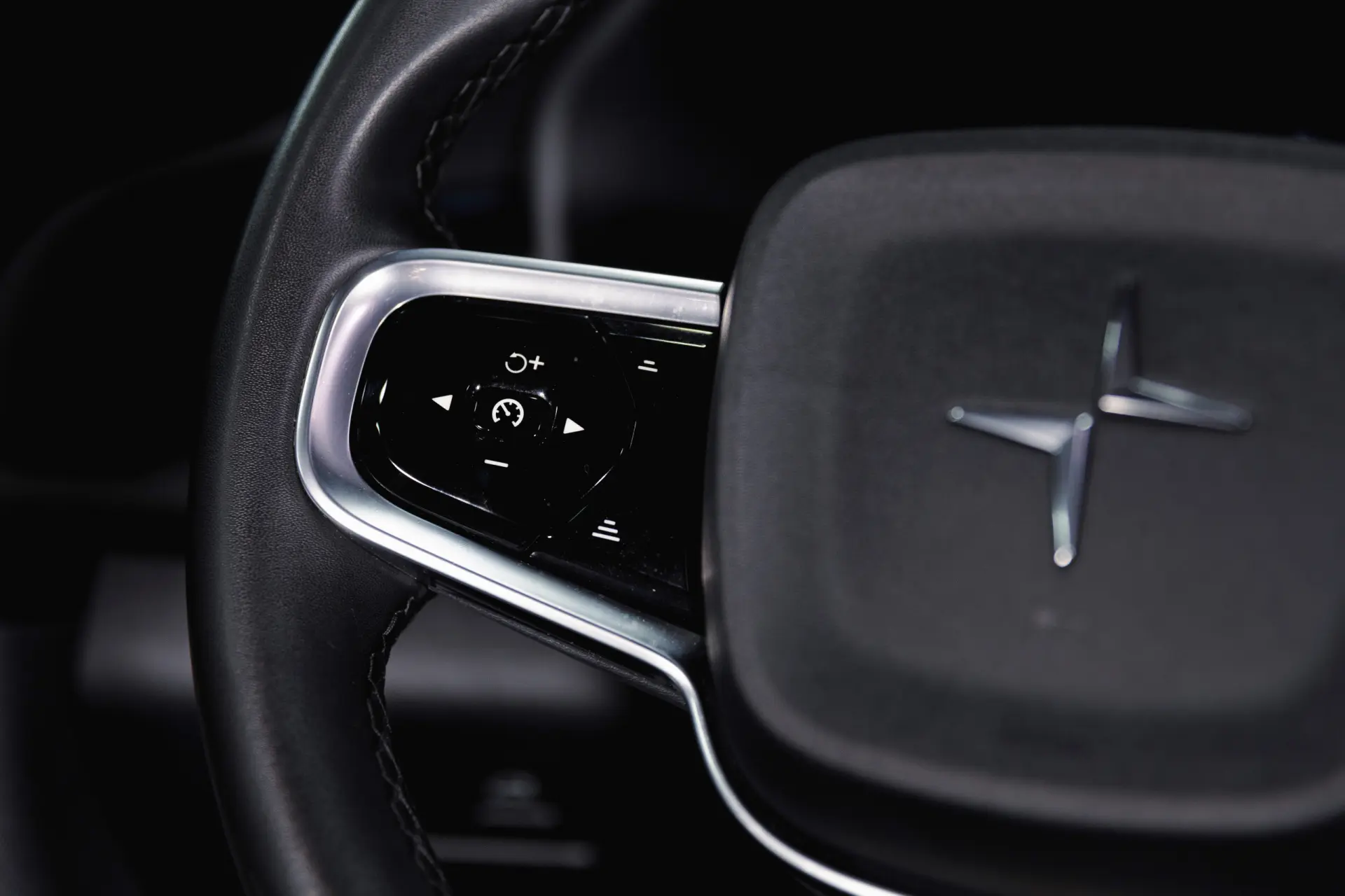 Polestar 2 Long Range 78 kWh AWD 20
