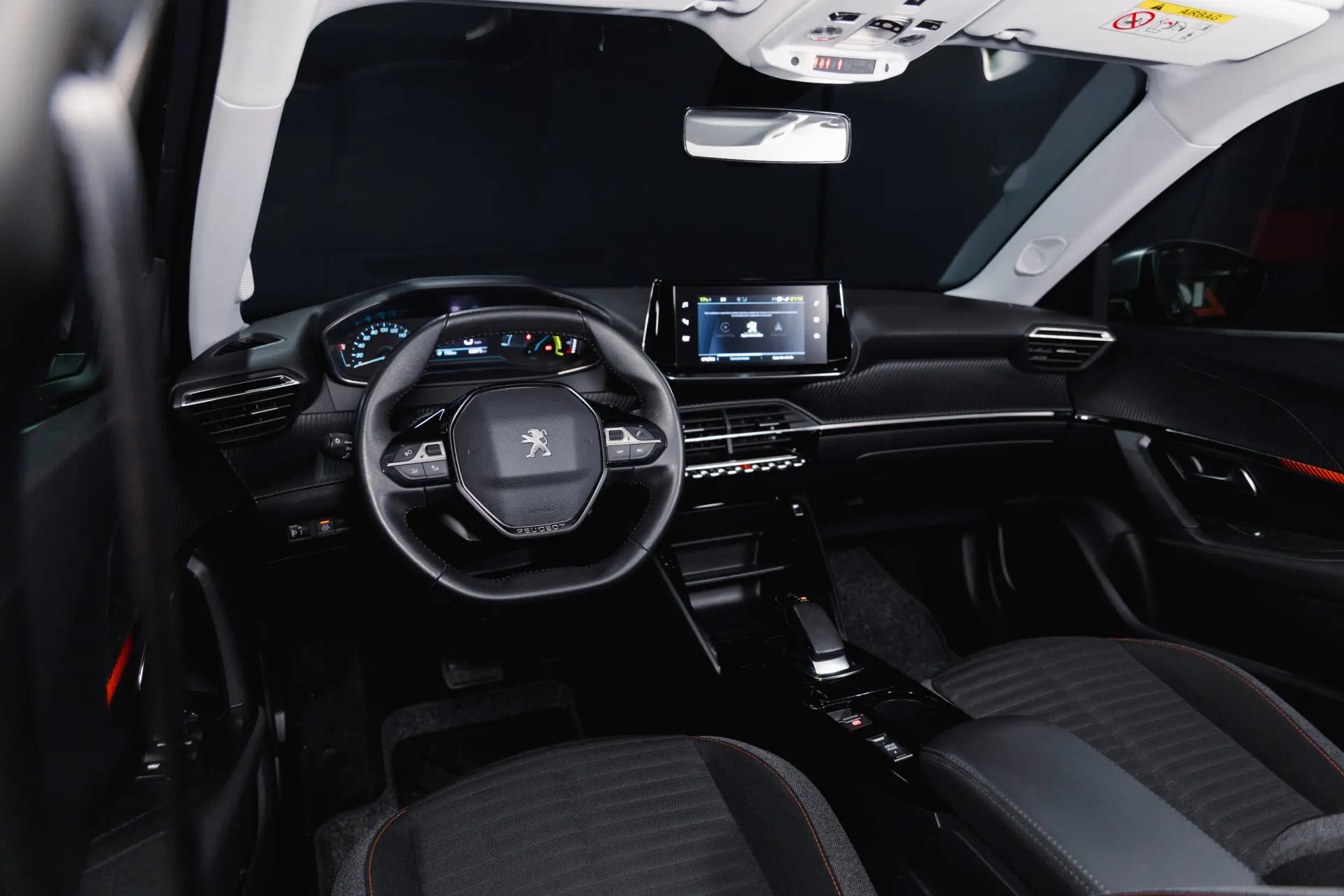 Peugeot e-2008 50 kWh Active Pack 12