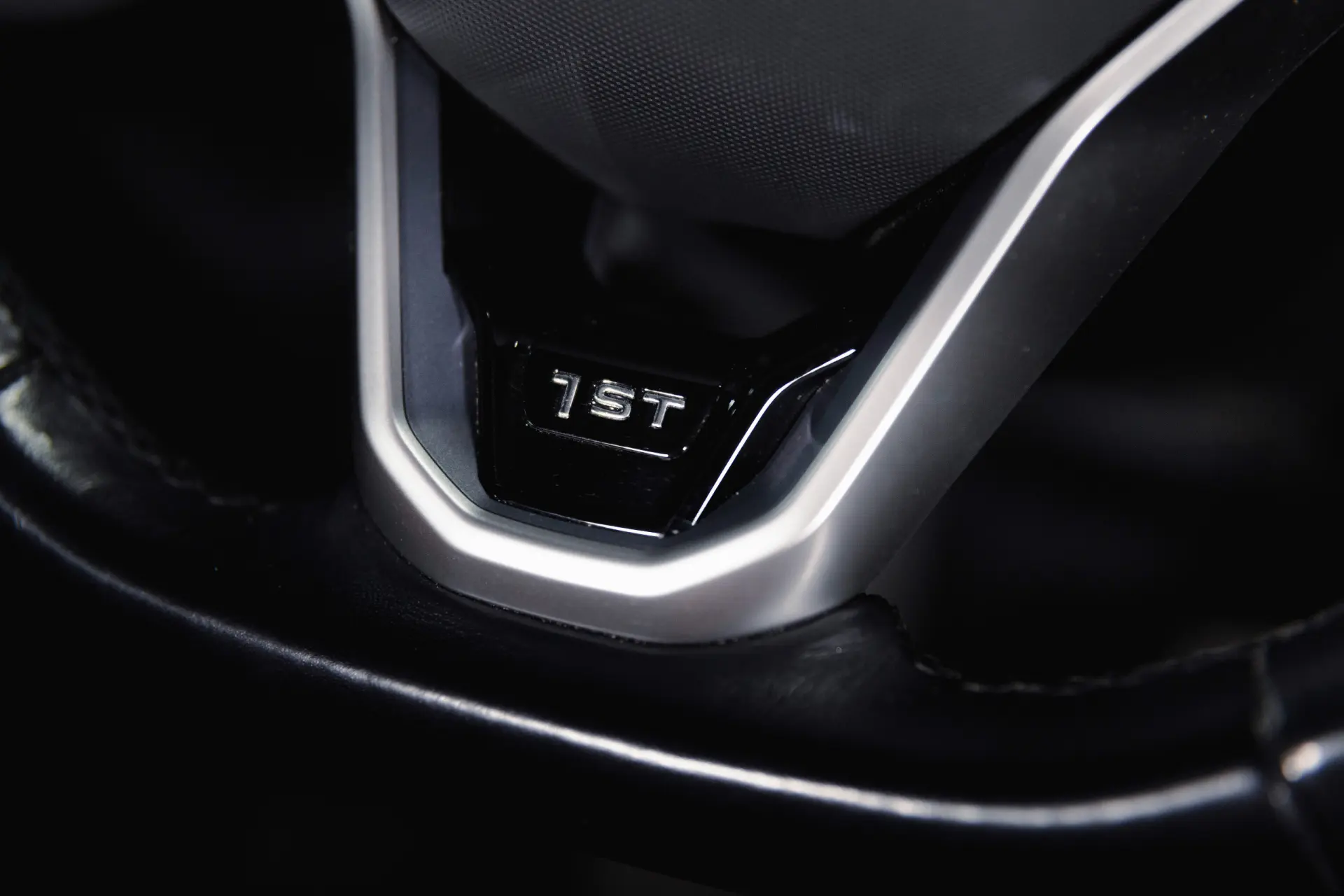 Volkswagen ID.4 Performance Upgrade Pro 1st 16