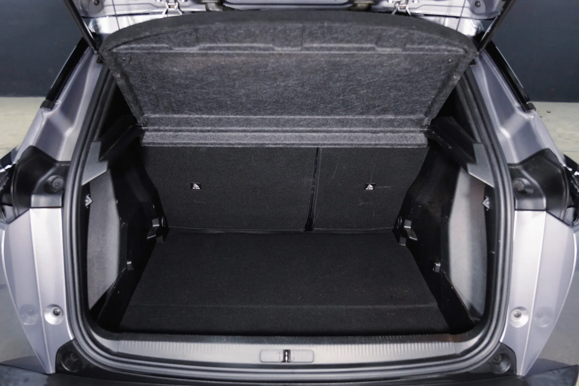 Peugeot e-2008 50 kWh Active Pack 22