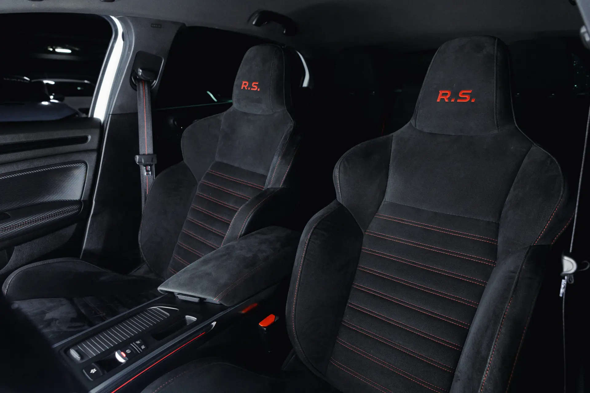 Renault Mégane 1.8 TCe R.S. EDC J19 16