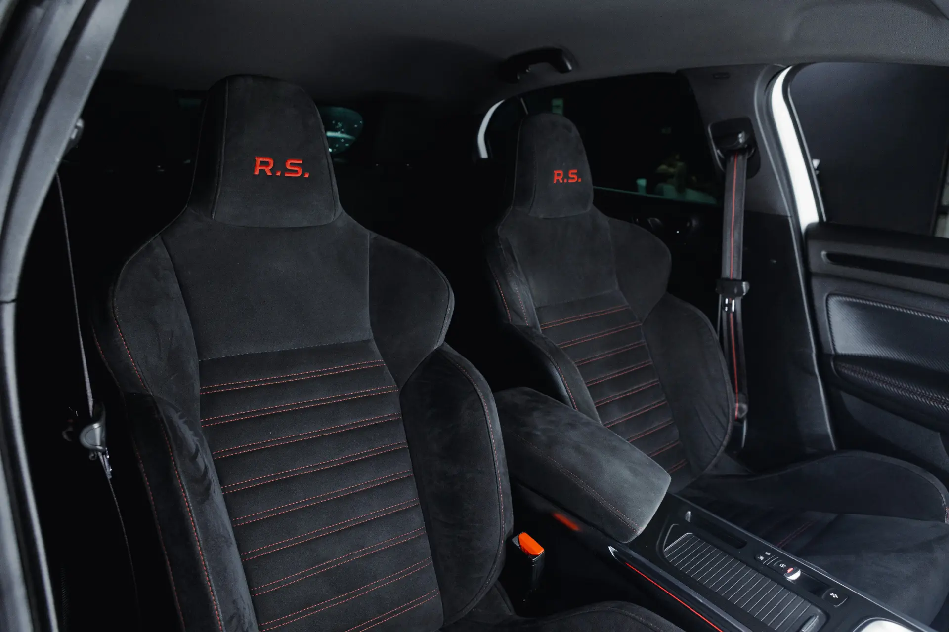 Renault Mégane 1.8 TCe R.S. EDC J19 14