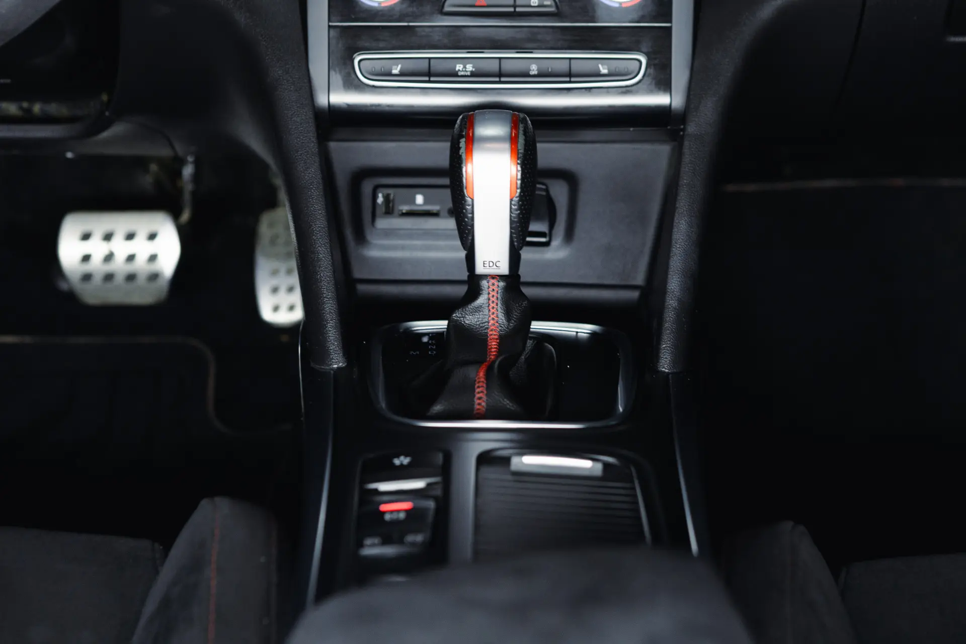 Renault Mégane 1.8 TCe R.S. EDC J19 8